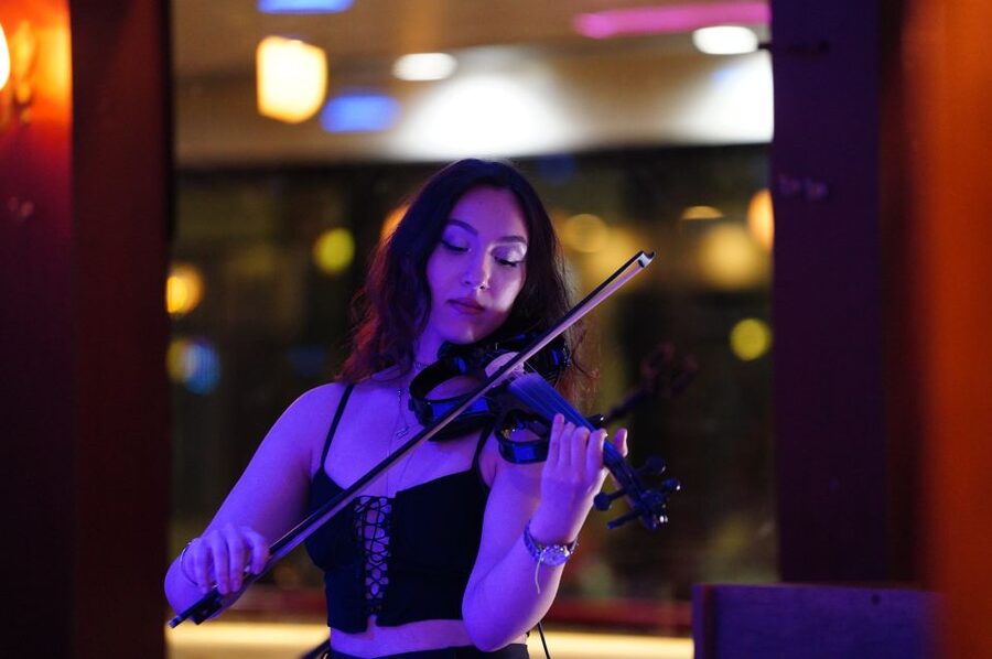 Istanbul: Dinner Cruise and Entertainment with Private Table - Who should book this cruise