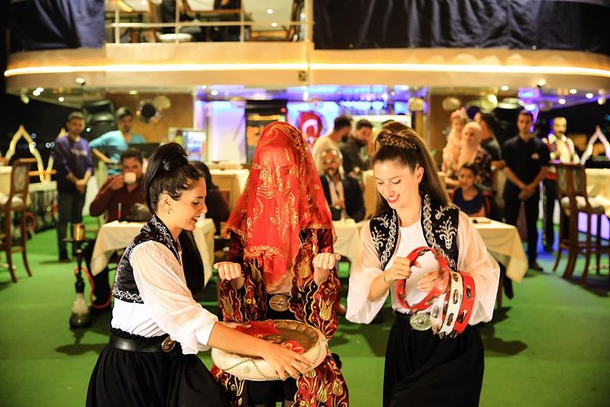 Istanbul Dinner Cruise Entertaintment with Private Tables - What the evening is really about