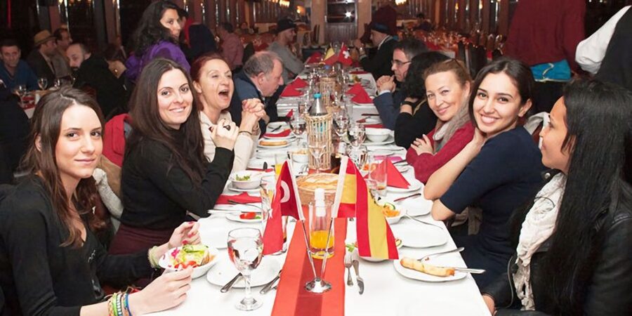 Istanbul: Dinner Cruise on the Bosphorus - The boat atmosphere and seating tradeoffs