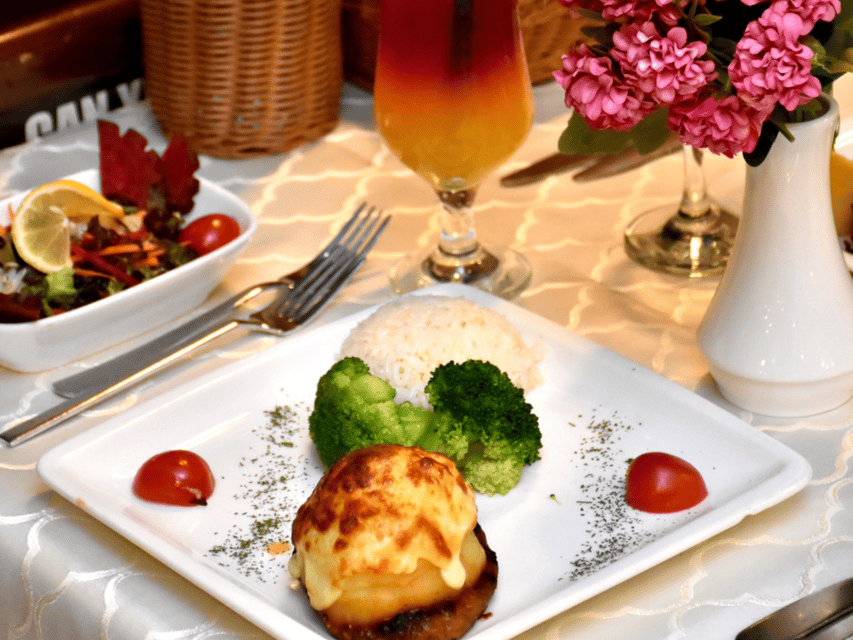 Istanbul: Dinner Cruise with Hotel Pickup & Optional Drinks - Turkish dancing, music, and the social mood
