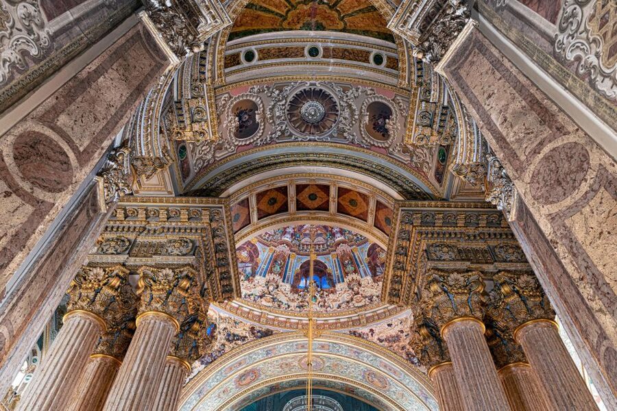 Istanbul: Dolmabahce Palace Tour and Bosphorus Yacht Cruise - The Asian shore, Kanlica yogurt, and more water views