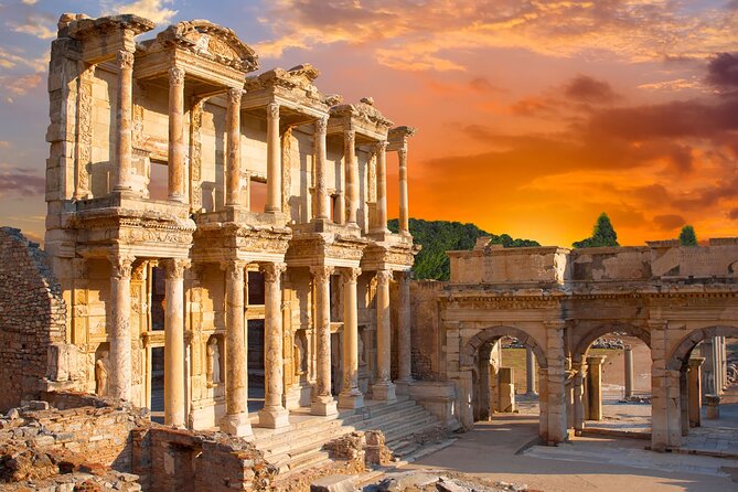 Istanbul, Ephesus, Pamukkale and Cappadocia 8 Day Package - Day 6: Cave churches and Cappadocia’s unusual rock shapes