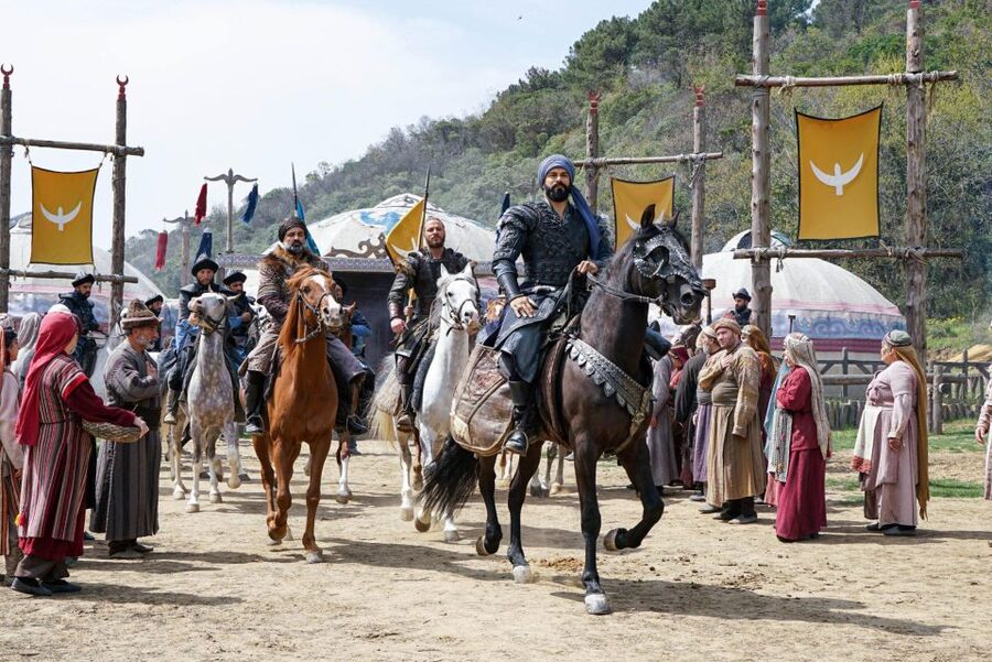 Istanbul: Ertugrul and Osman Ghazi Movie Set Tour with Lunch - Lunch, sherbet, and the middle of the day