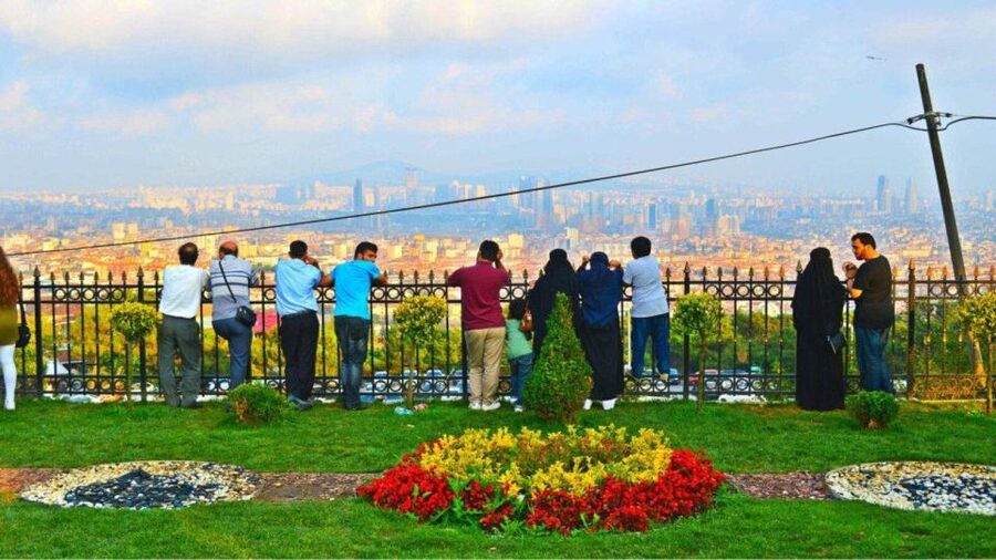 Istanbul: Europe and Asia Tour By Bus And Bosphorus Cruise - Beylerbeyi Palace and the Ottoman summer retreat