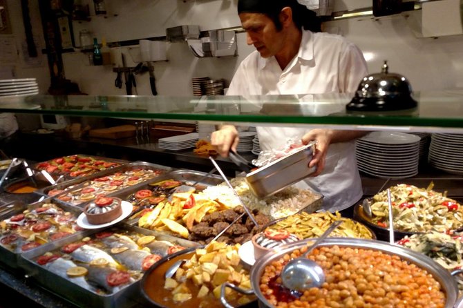 Istanbul: Evening Private Food Tour In Kadikoy - Kadikoy after work, when the market comes alive