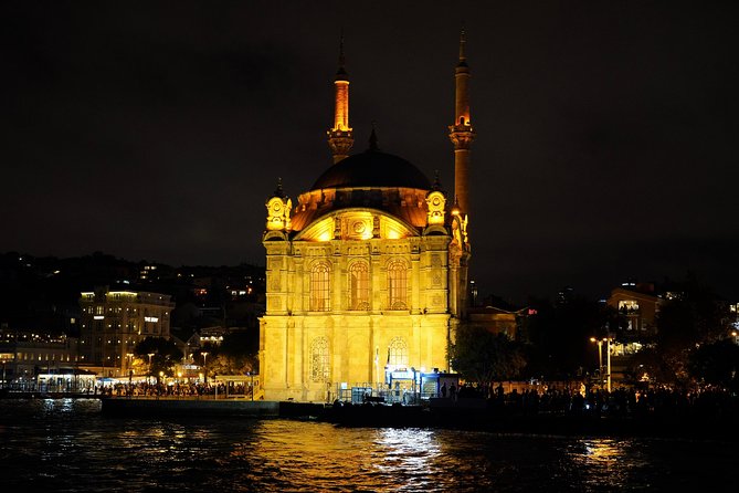 Istanbul Evening Sightseeing and Food Tasting Tour - Starting near Hoca Paşa and the historic center