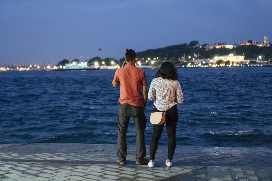 Istanbul: Evening Walking City Tour with A Private Guide - Meeting your guide at Tophane
