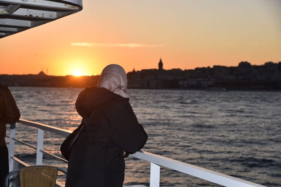 Istanbul: Explore Bosphorous on a Sunset Boat Cruise - Starting near Ahi Çelebi Mosque