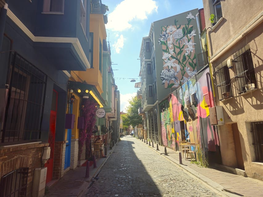 Istanbul: Fener & Balat Guided Tour through Colored Streets - The Fener Greek High School and a touch of Hogwarts