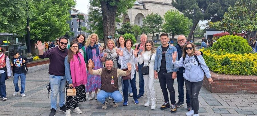 Istanbul: Full-Day City Highlights Tour with Lunch - Why this route works for a first day in Istanbul