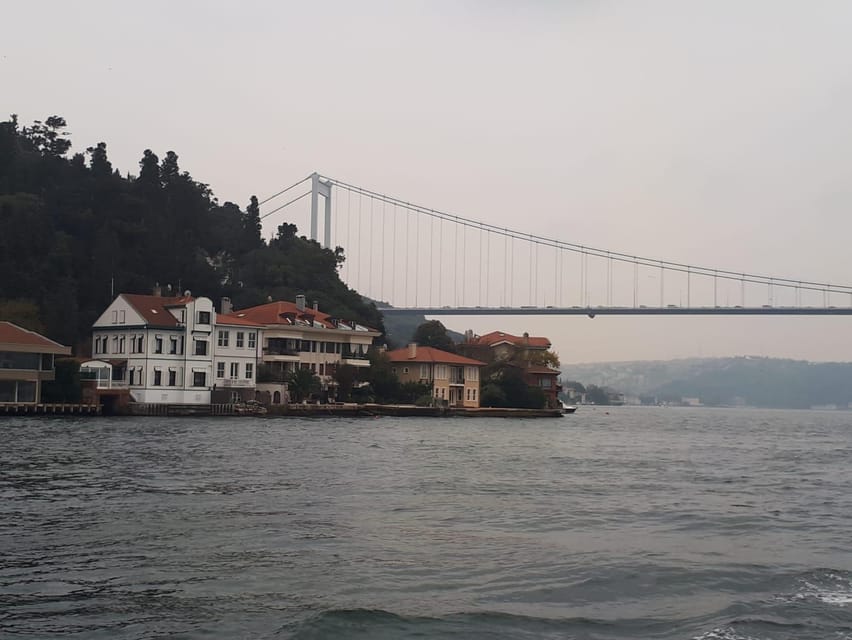 Istanbul: Full-Day City Tour with Bosphorus Cruise and Lunch - Starting from central European Istanbul
