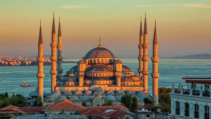 Istanbul: Full-Day Private City Highlights Guided Tour - Hagia Sophia, a building with several lives