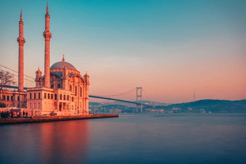 Istanbul: Full-Day Private City Highlights Guided Tour - Getting lost, productively, in the Grand Bazaar