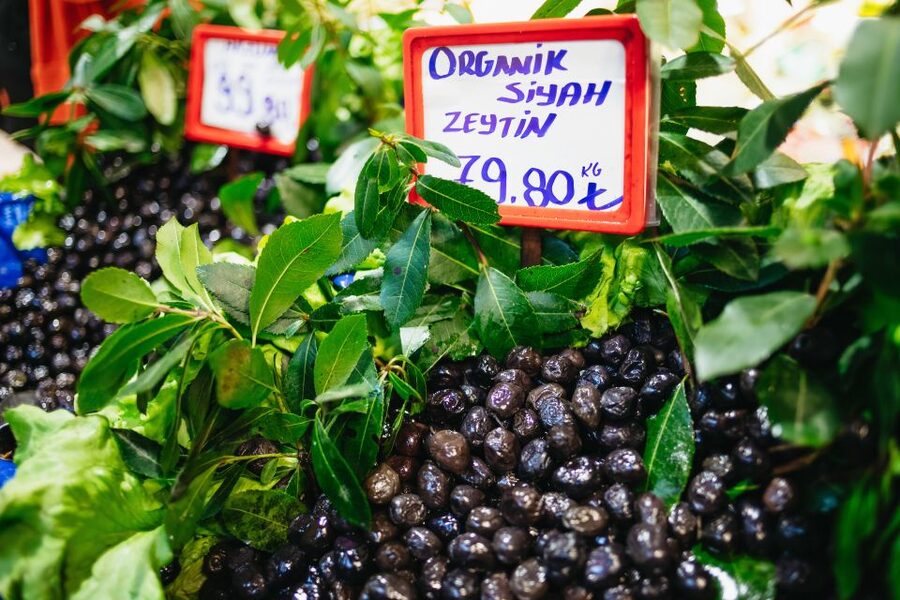 Istanbul: Guided Food and Culture Tour - Tea, coffee, and the café stop