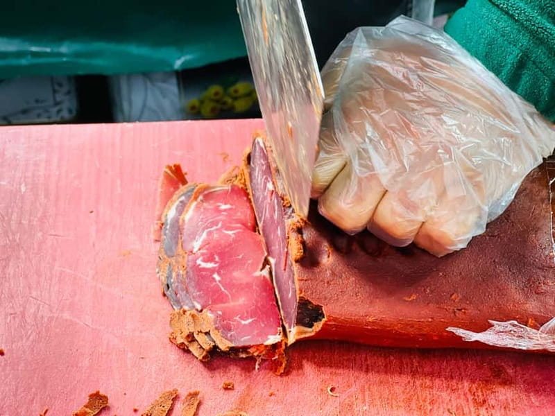 Istanbul: Guided Food Tour with Ferry Ride and Tastings - Key points at a glance