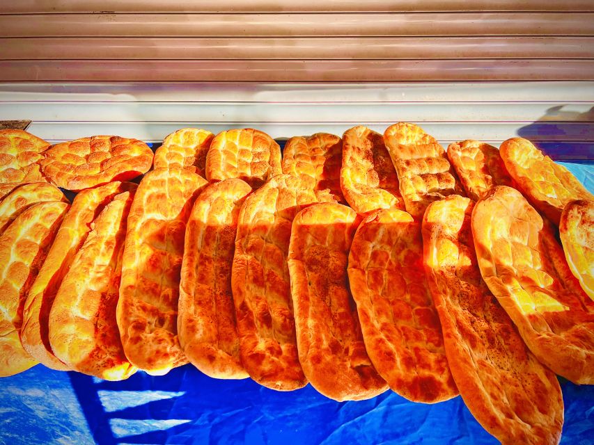 Istanbul: Guided Food Tour with Ferry Ride and Tastings - Kadıköy’s food market and the Asian side