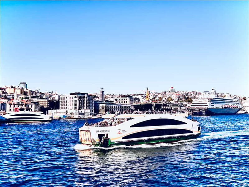 Istanbul: Guided Food Tour with Ferry Ride and Tastings - More market food before returning west