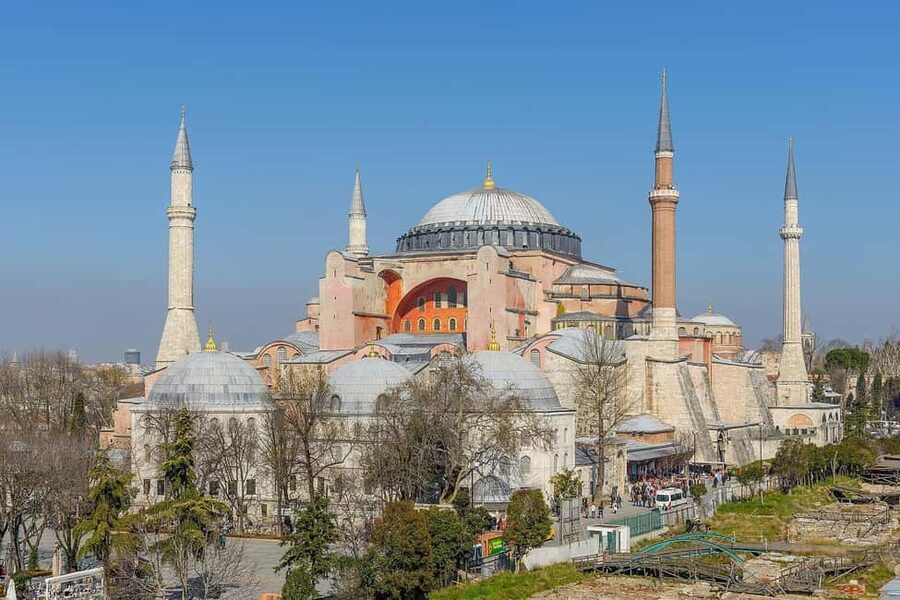 Istanbul: Hagia Sophia and Blue Mosque Tour with Tickets - Hagia Sophia, 1,500 years in one building