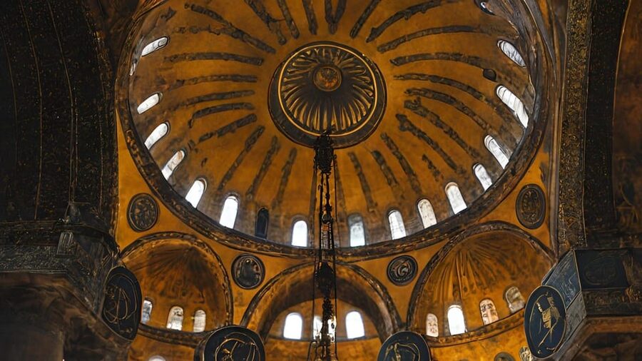 Istanbul: Hagia Sophia Guided Tour - Clothing, security, and practical limits