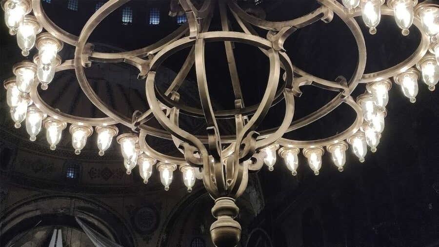 Istanbul: Hagia Sophia Guided Tour - Mosaics, stonework, and the stories between them