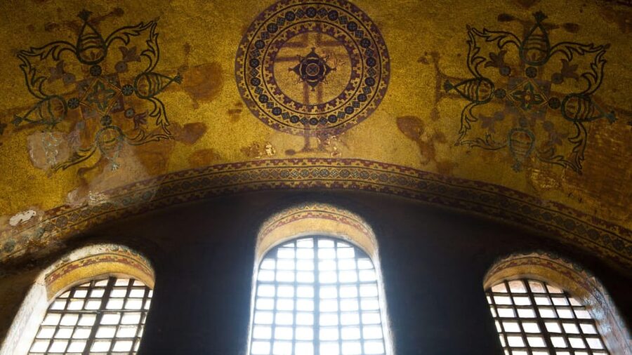 Istanbul: Hagia Sophia Guided Tour with Skip-the-Ticket-Line - How the guides shape the experience
