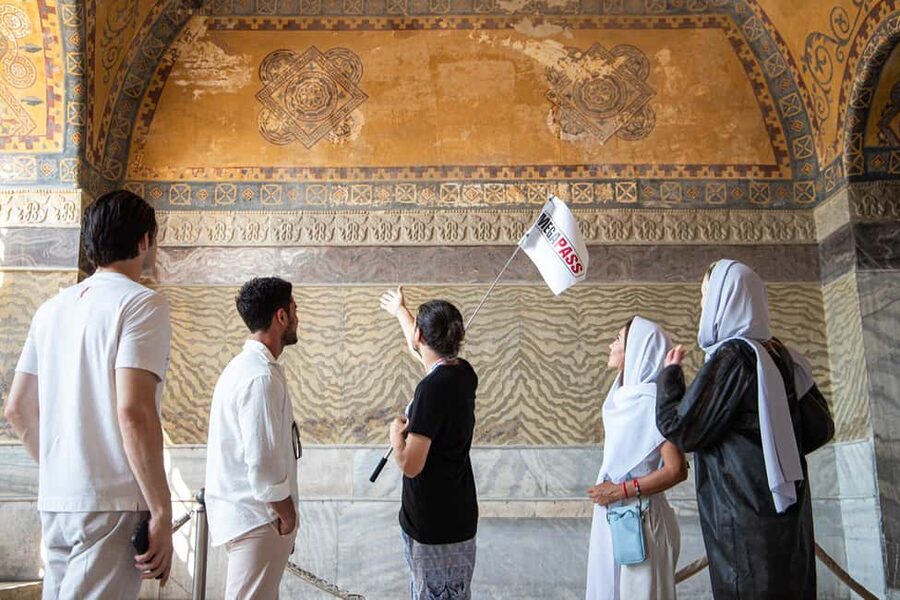 Istanbul: Hagia Sophia Tour with Skip-the-Line Entry Ticket - Who will get the most from this format?