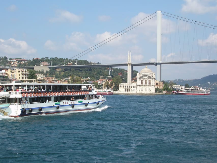 Istanbul Half-Day Tour and Bosphorus Cruise - Ortakoy and the bridge that links continents