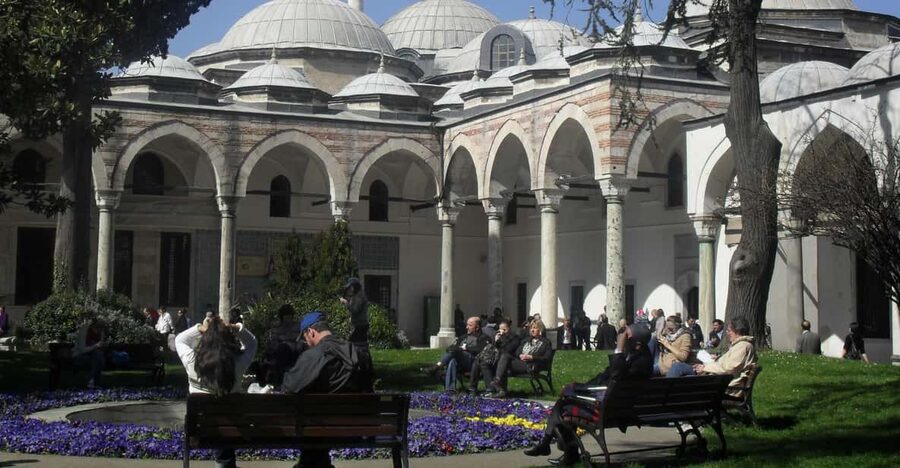 Istanbul: Half-Day Tour with Topkapi Palace - Key points to know before booking