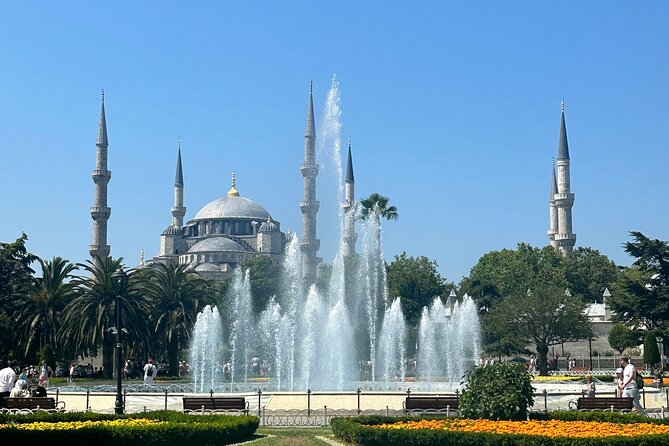 Istanbul Highlights Blue Mosque, Hagia Sophia, Cisterns and More! - The Nakkas Cistern and an unusual art stop