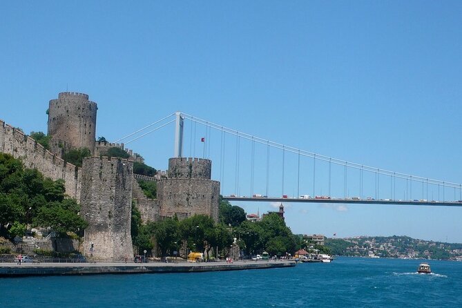 Istanbul Highlights Bosphorus Stops 1 +2 (Europe + Asia) - Guides can make or break the experience