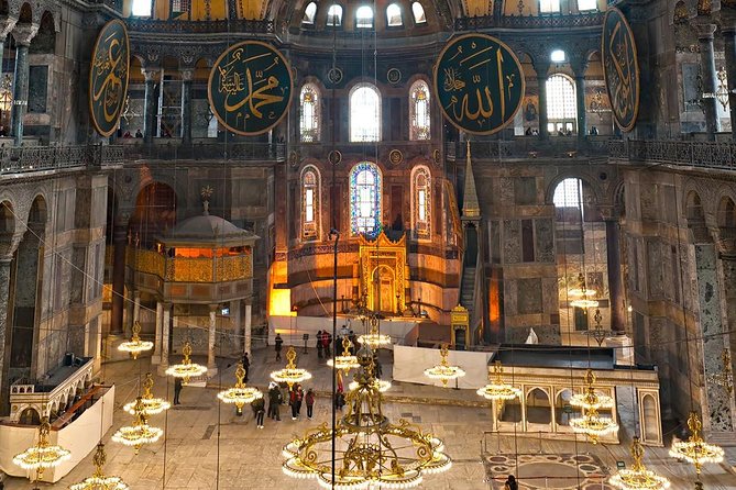 Istanbul Historical Tour with Guide, Lunch and Transfers - Grand Bazaar: shopping with a guide’s help