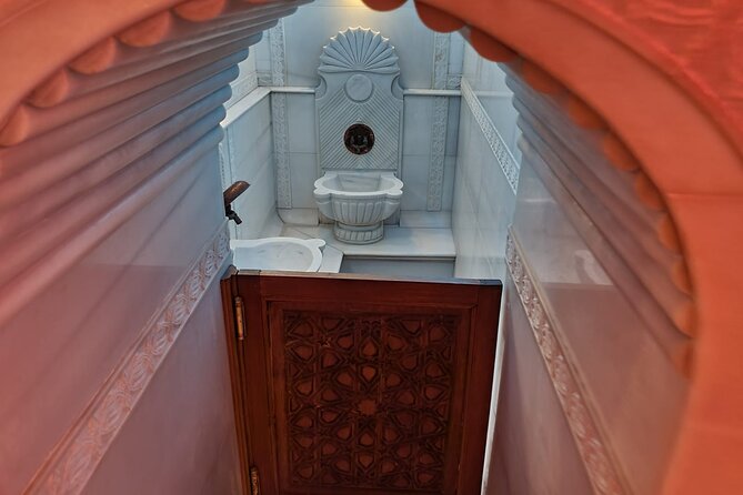 Istanbul : Historical Turkish Bath Experience in Old City - What you receive, and what you need to bring