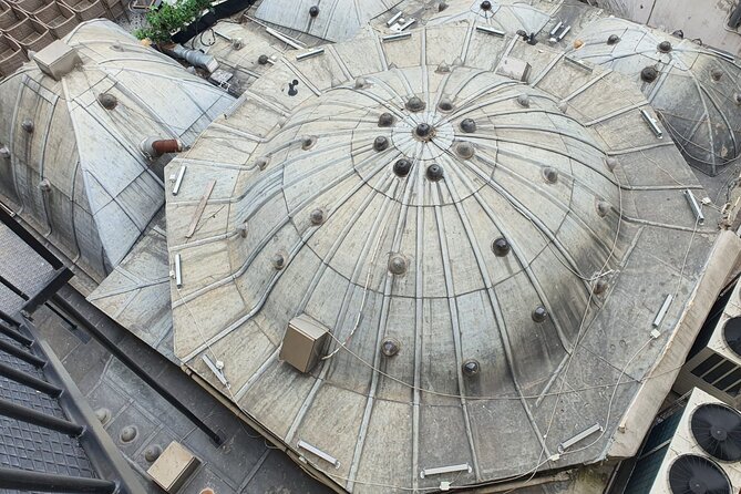 Istanbul : Historical Turkish Bath Experience in Old City - Public bath or semi-private setting?