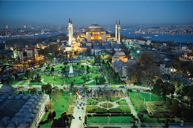 Istanbul Imperial & Bosphorus Tour - Incl. Lunch - Hagia Sophia, where three eras meet