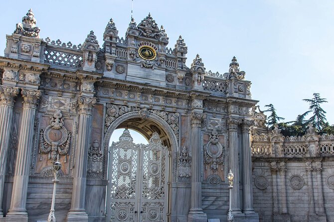 Istanbul Islamic Heritage Tour: Sacred Tombs & Eyup Sultan Mosque - Edirnekapı and the old city walls