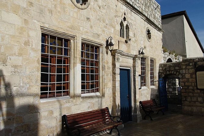 Istanbul Jewish Quarter Walking Tour - What the guide adds to the four-hour walk