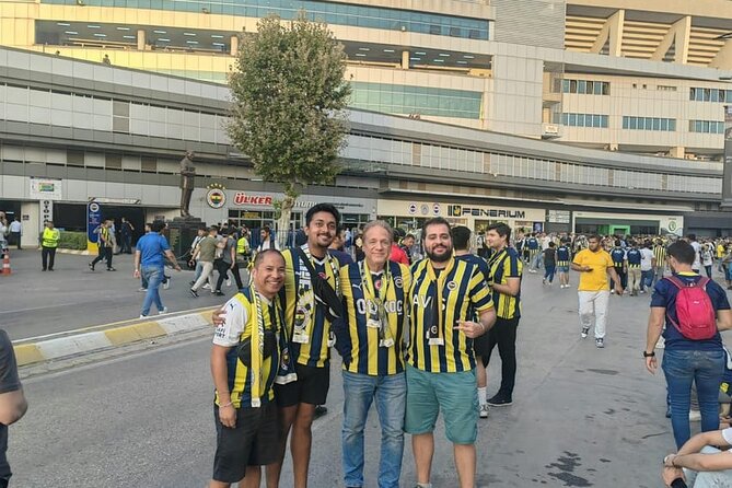 Istanbul: Live a football game and Turkish passion like a Local - Why Istanbul football feels different