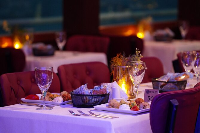 Istanbul: Luxury Dinner & Traditional Dance Bosphorus Cruise - What dinner brings to the table