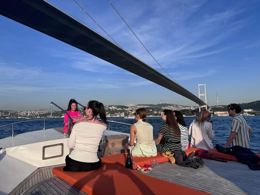Istanbul: Morning or Sunset Cruise with Guide and Snacks - Rumeli Fortress and the European side’s old defenses