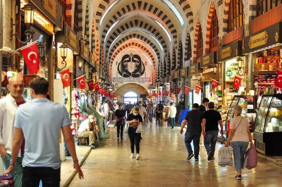 Istanbul: Old City And Bosphorus Bus Tour with Lunch - Hagia Sophia: allow extra money and time