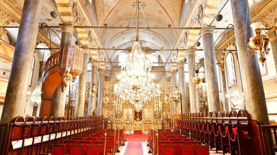 Istanbul: Old City And Bosphorus Bus Tour with Lunch - Topkapi Palace is the day’s uncertain stop