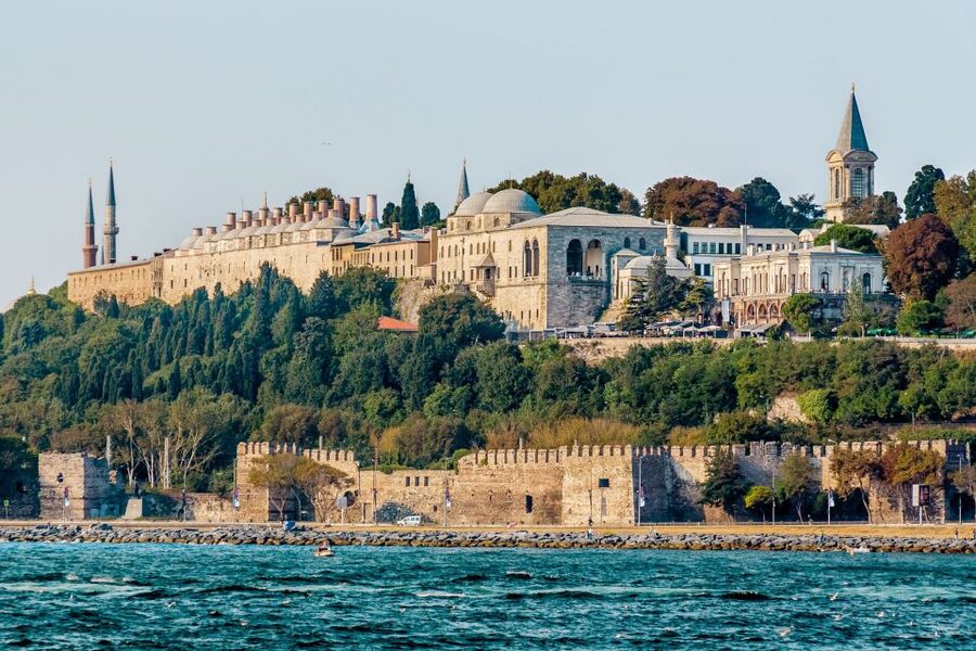 Istanbul: Old City Full-Day Tour with Lunch and Hotel Pickup - The Hippodrome and its four surviving monuments