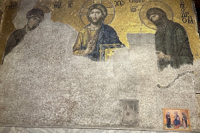 Istanbul Old City Highlights and Hidden Gems Tour - Hagia Sophia and centuries of change