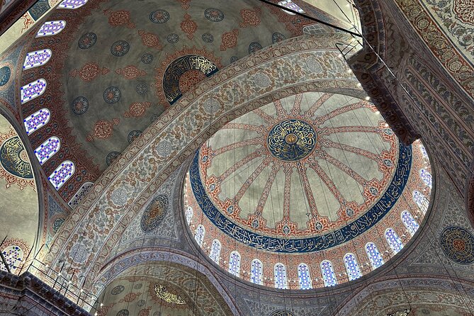 Istanbul Old City Highlights and Hidden Gems Tour - What the $289.64 group price really buys
