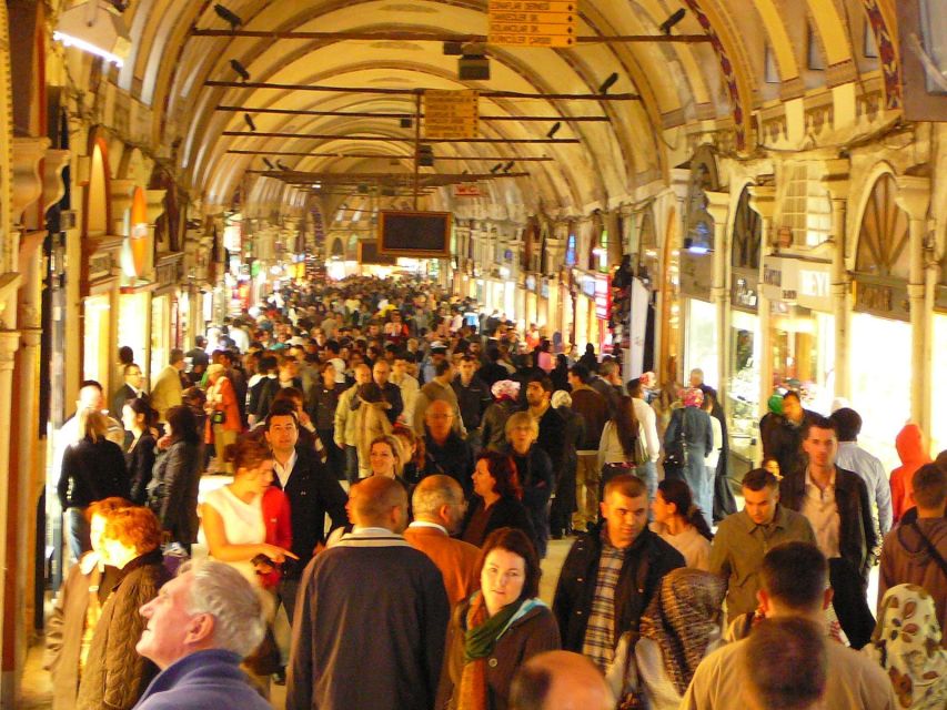 Istanbul Old City to Grand Bazaar Tour - The Blue Mosque and its Iznik tiles