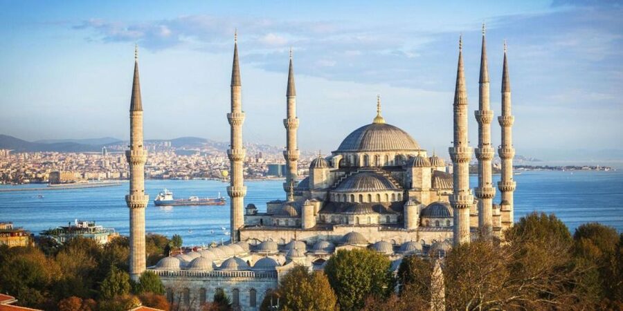 Istanbul Old City to Grand Bazaar Tour - Ending among the Grand Bazaar’s covered lanes