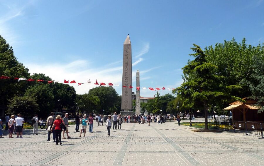 Istanbul Old City to Grand Bazaar Tour - What the private guide adds