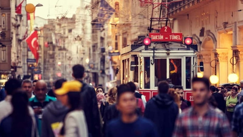 Istanbul: Old City Walking Tour - Small Group - Sultanahmet Square and the Blue Mosque