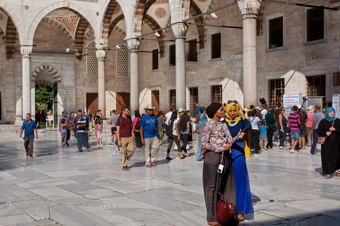 Istanbul: Old Town, Blue Mosque, Hippodrome & Hagia Sophia - German Fountain: a practical meeting point