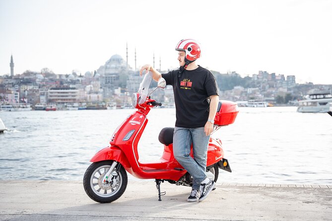 Istanbul Old Town Photoshoot - Blue Mosque garden views in 15 minutes